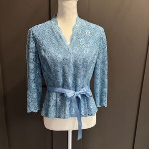 Alex Evenings Sky Blue Lace Top with Sash Size LP Petite